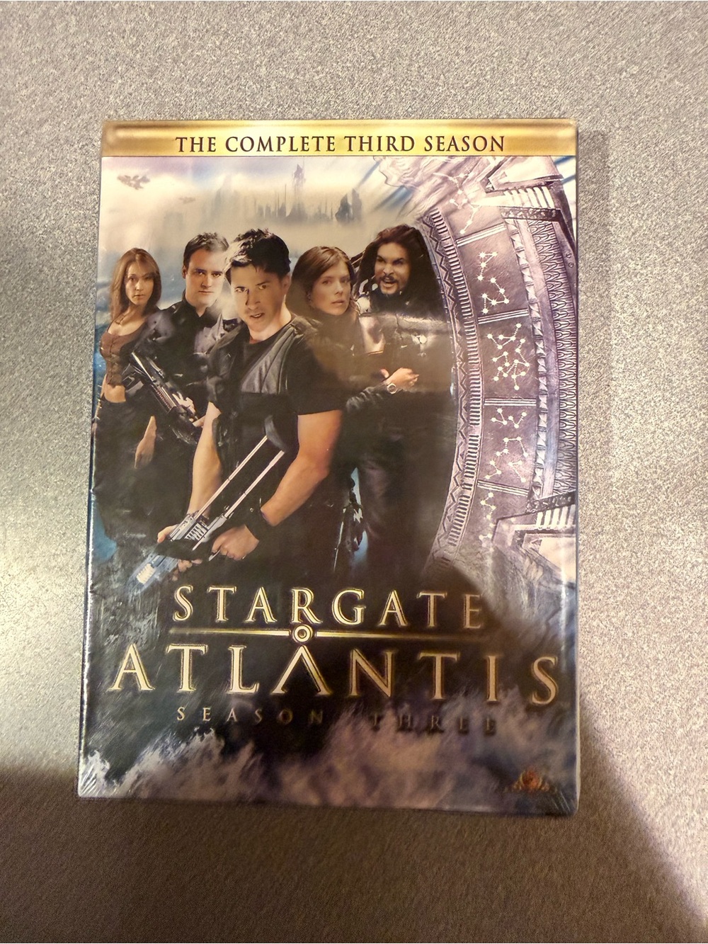 Stargate Atlantis: The Complete Third Season DVD - Gold & Black